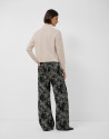Pantalón vaquero ancho negro con jacquard crudo | Roberto Verino
