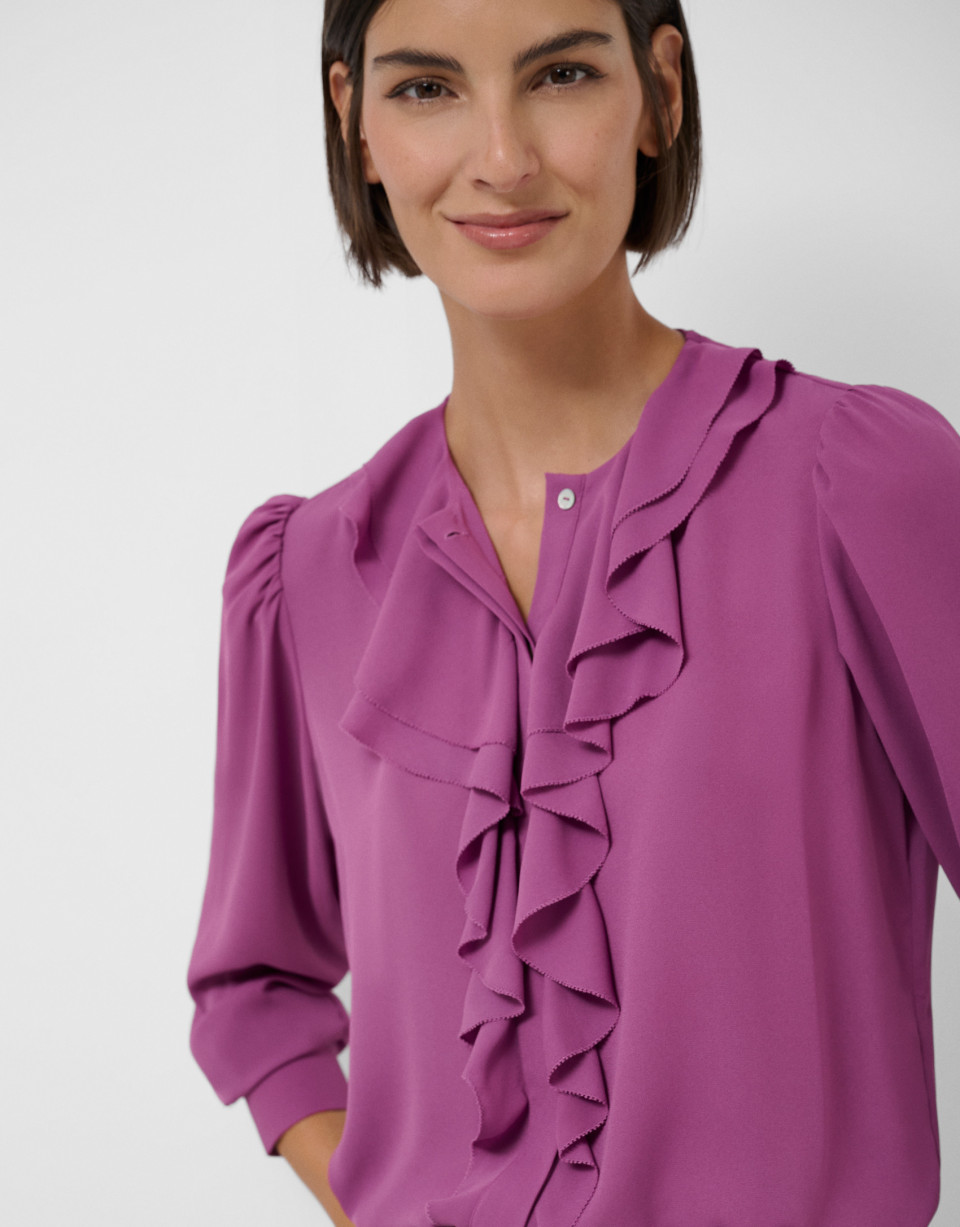 Blusa fluida rosa con volantes en pechera | Roberto Verino