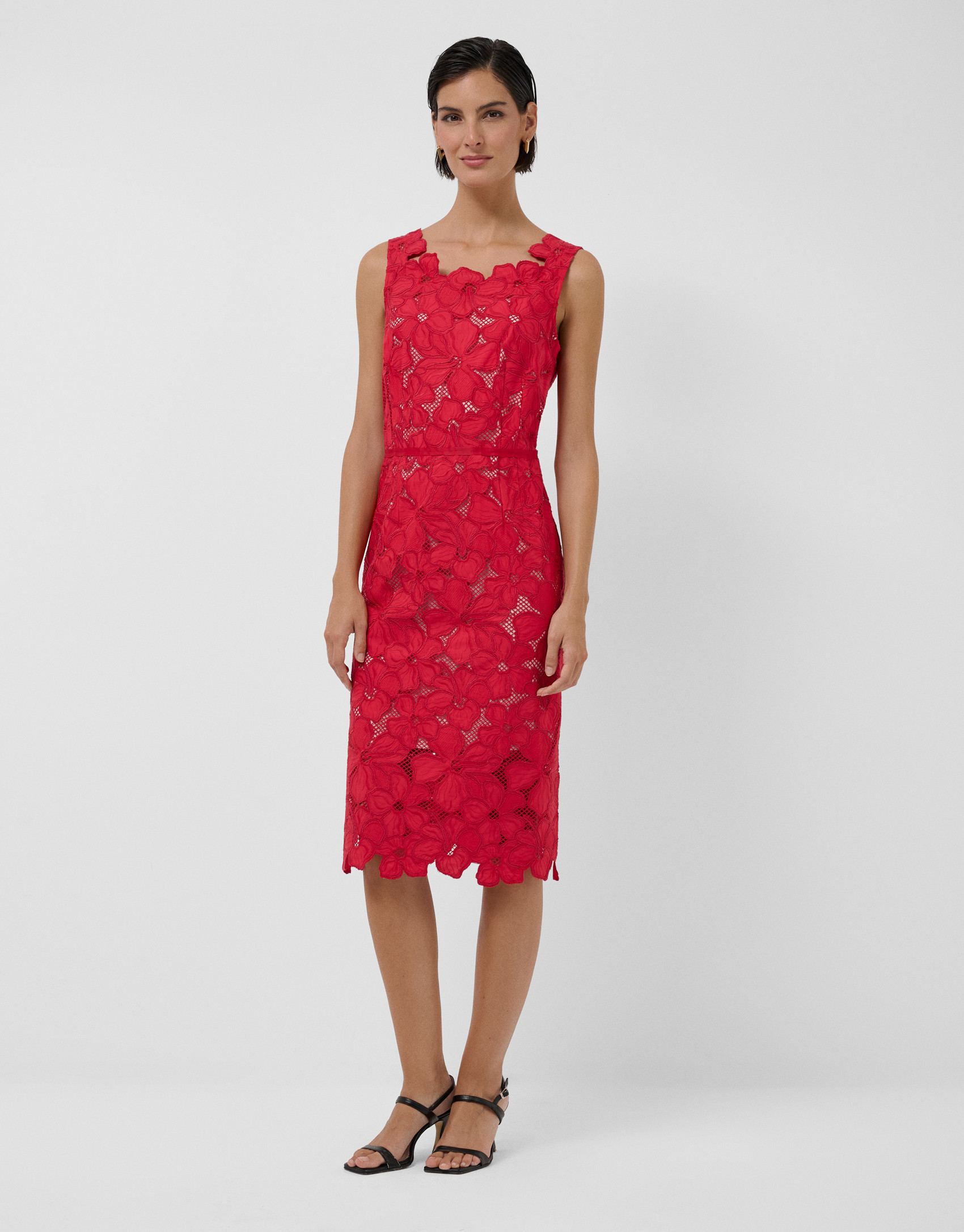 Red embroidered and die-cut sleeveless midi ... | Roberto Verino