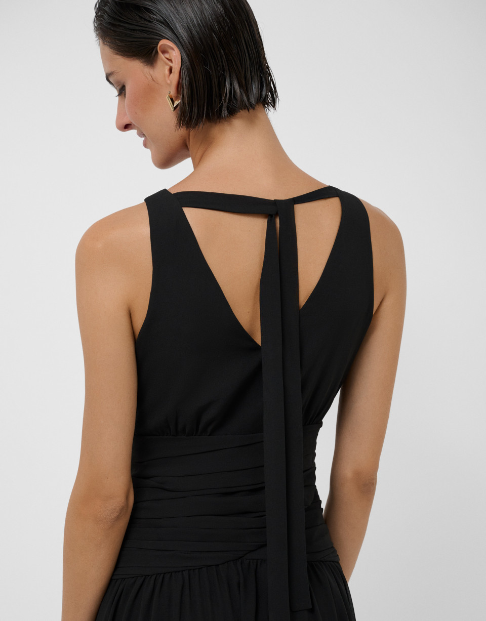 Black crepe chiffon draped waist midi dress | Roberto Verino