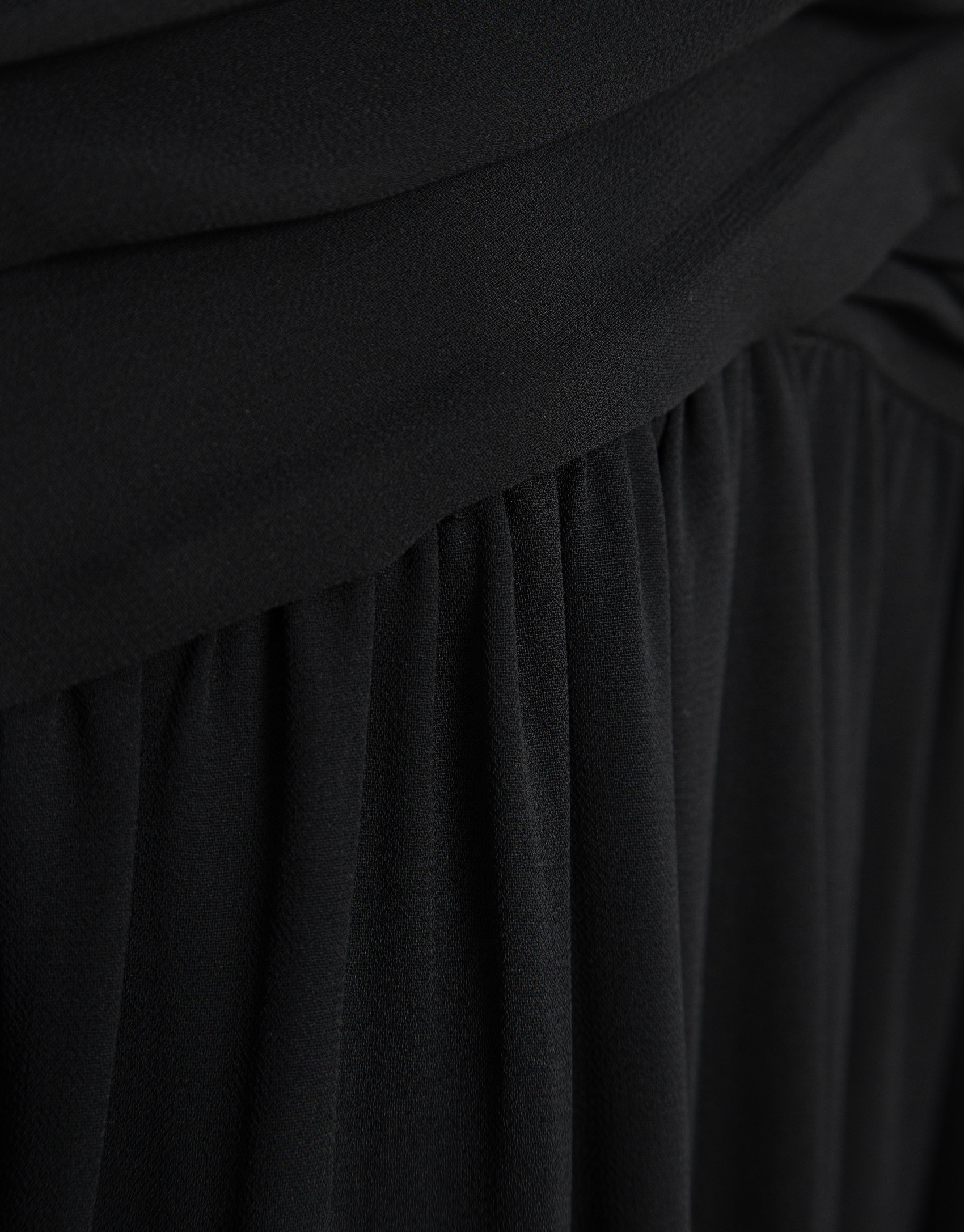 Vestido midi drapeado en cintura gasa crepé ... | Roberto Verino