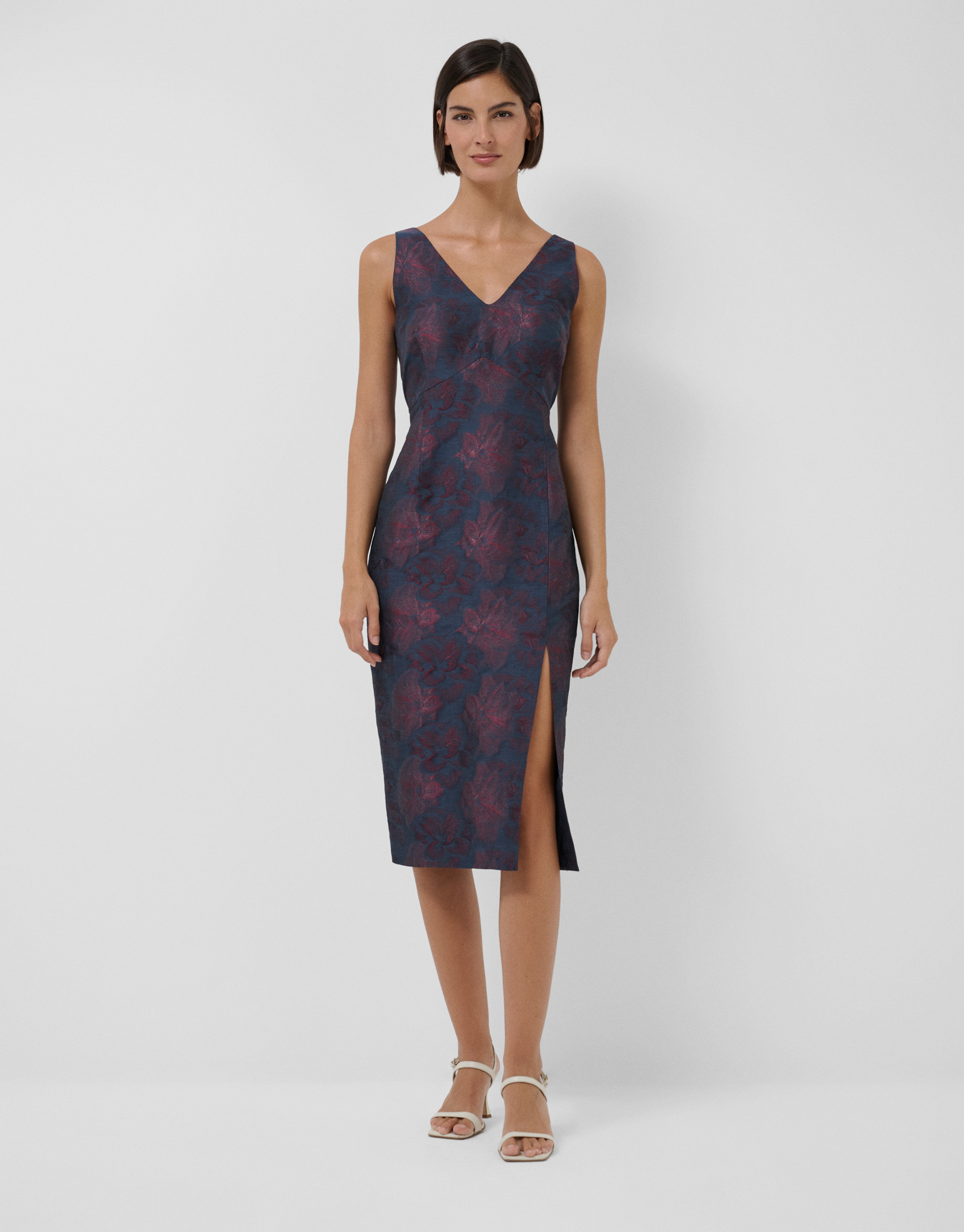 Vestido sin mangas azul noche con jacquard ... | Roberto Verino