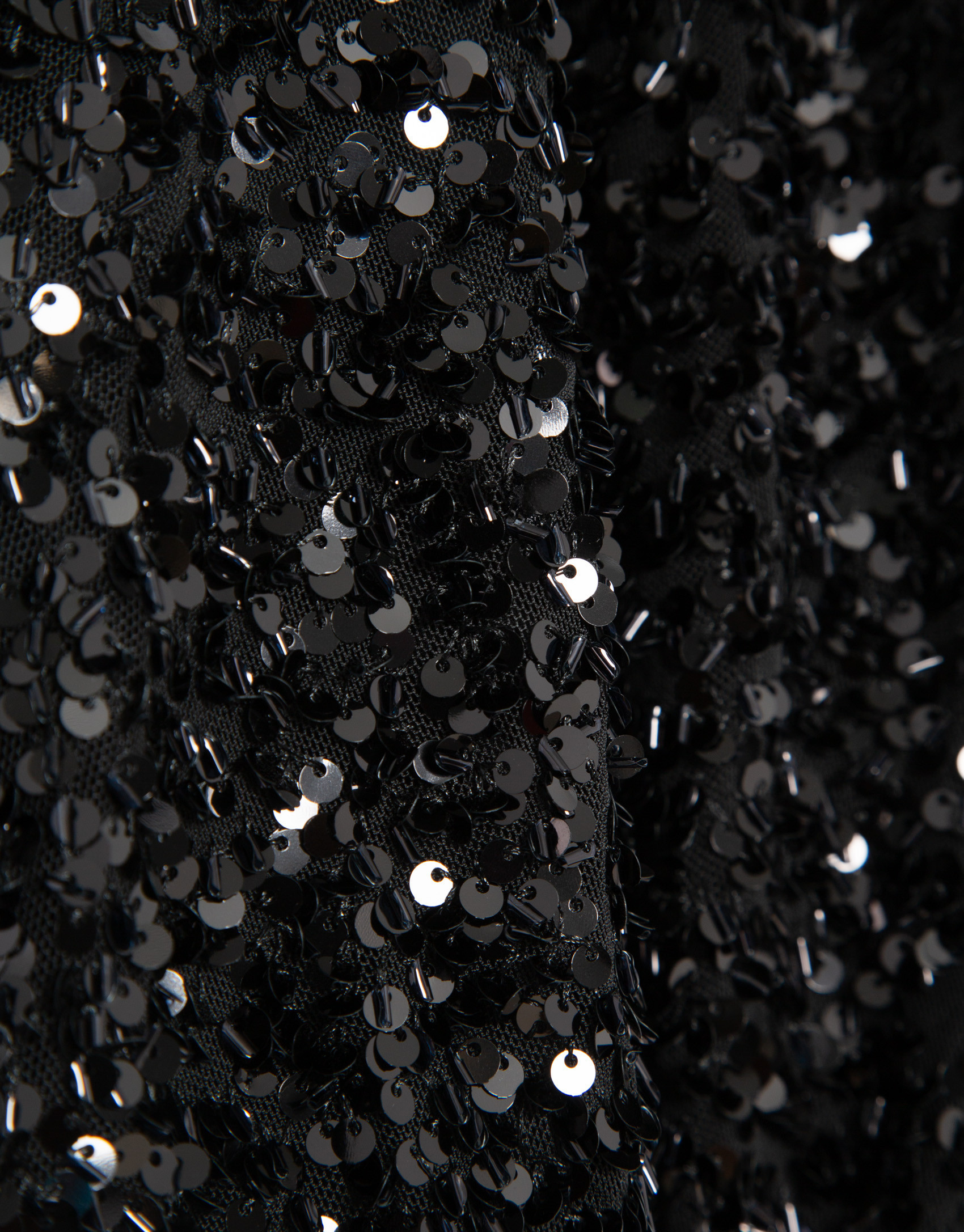 Chaqueta corta abullonada pailletes negro | Roberto Verino