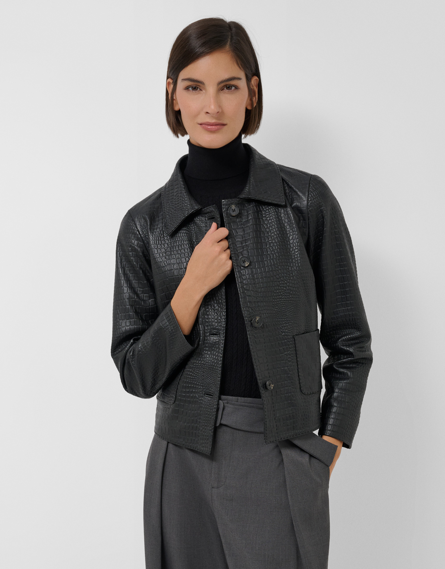 Black leather jacket with snake print - Mujer | Roberto Verino