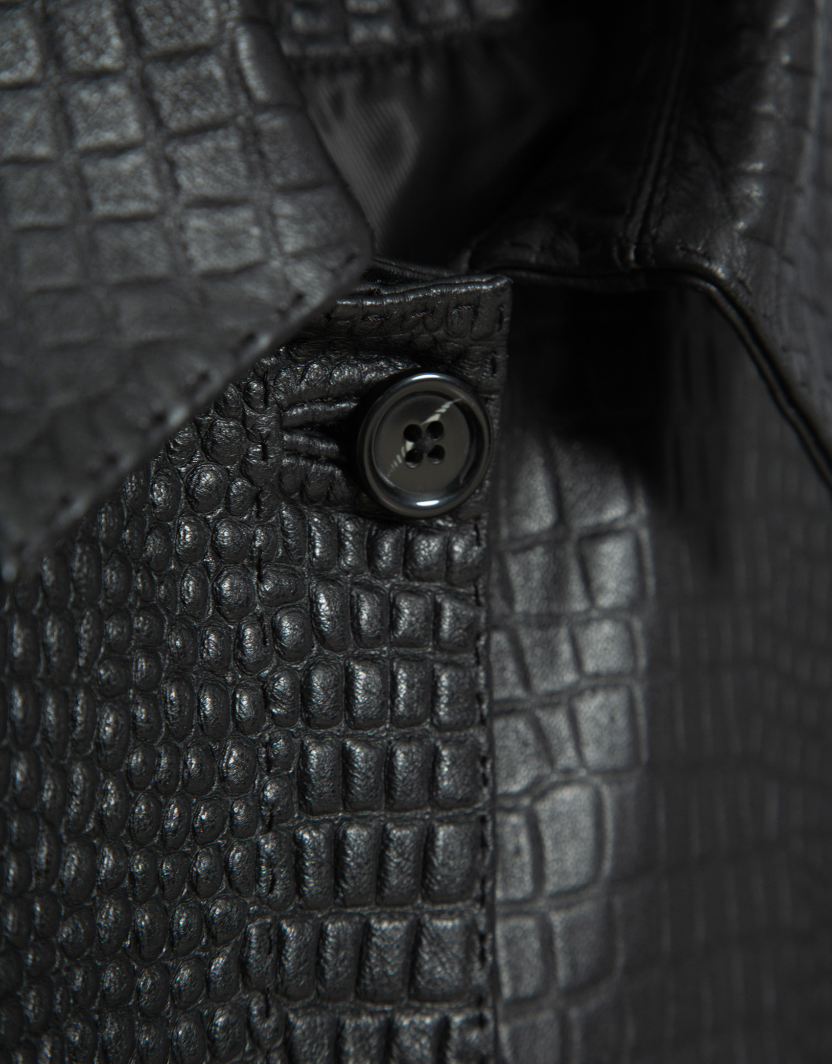 Black leather jacket with snake print - Mujer | Roberto Verino