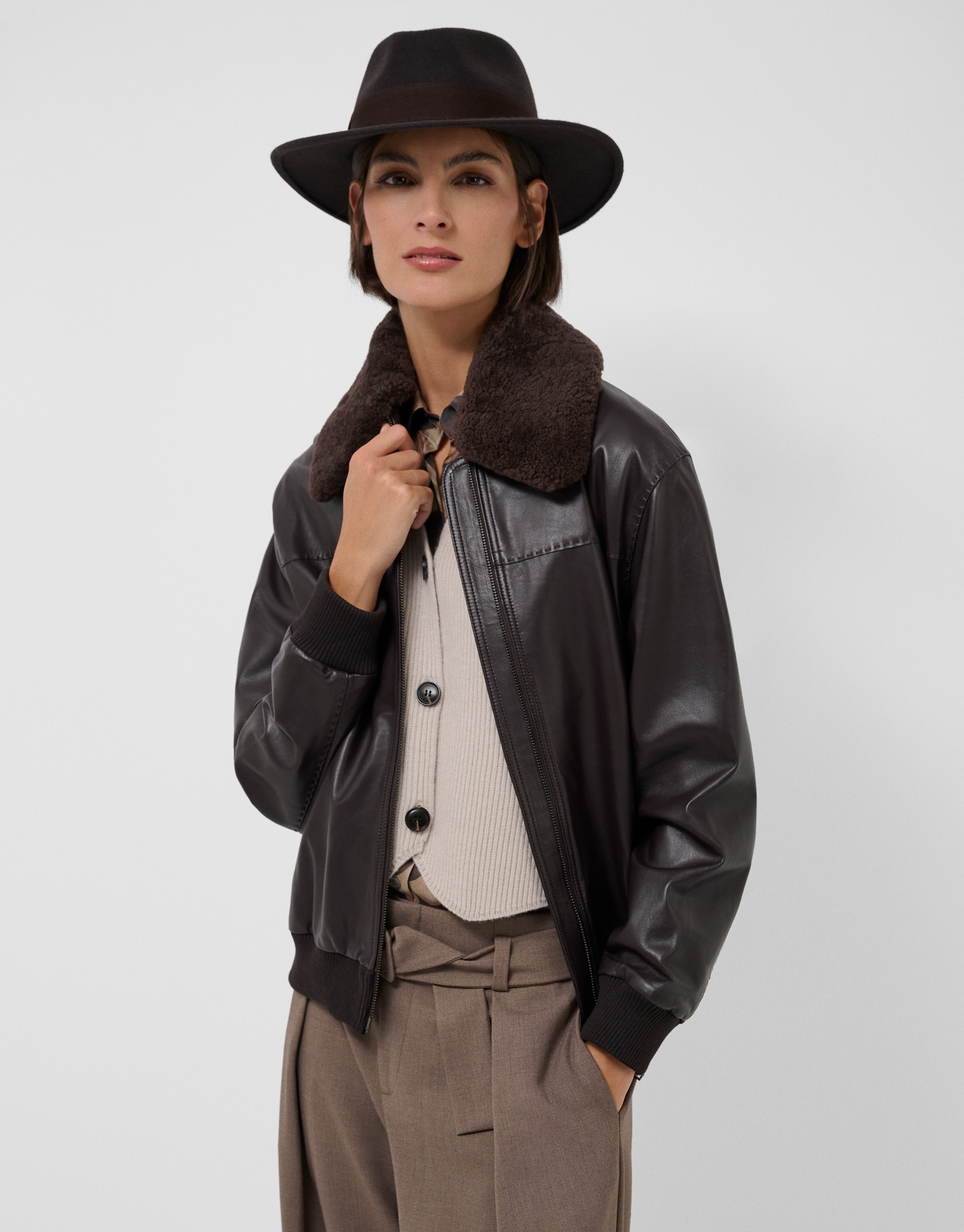 Dark brown nappa bomber jacket - Mujer - AW2026 | Roberto Verino