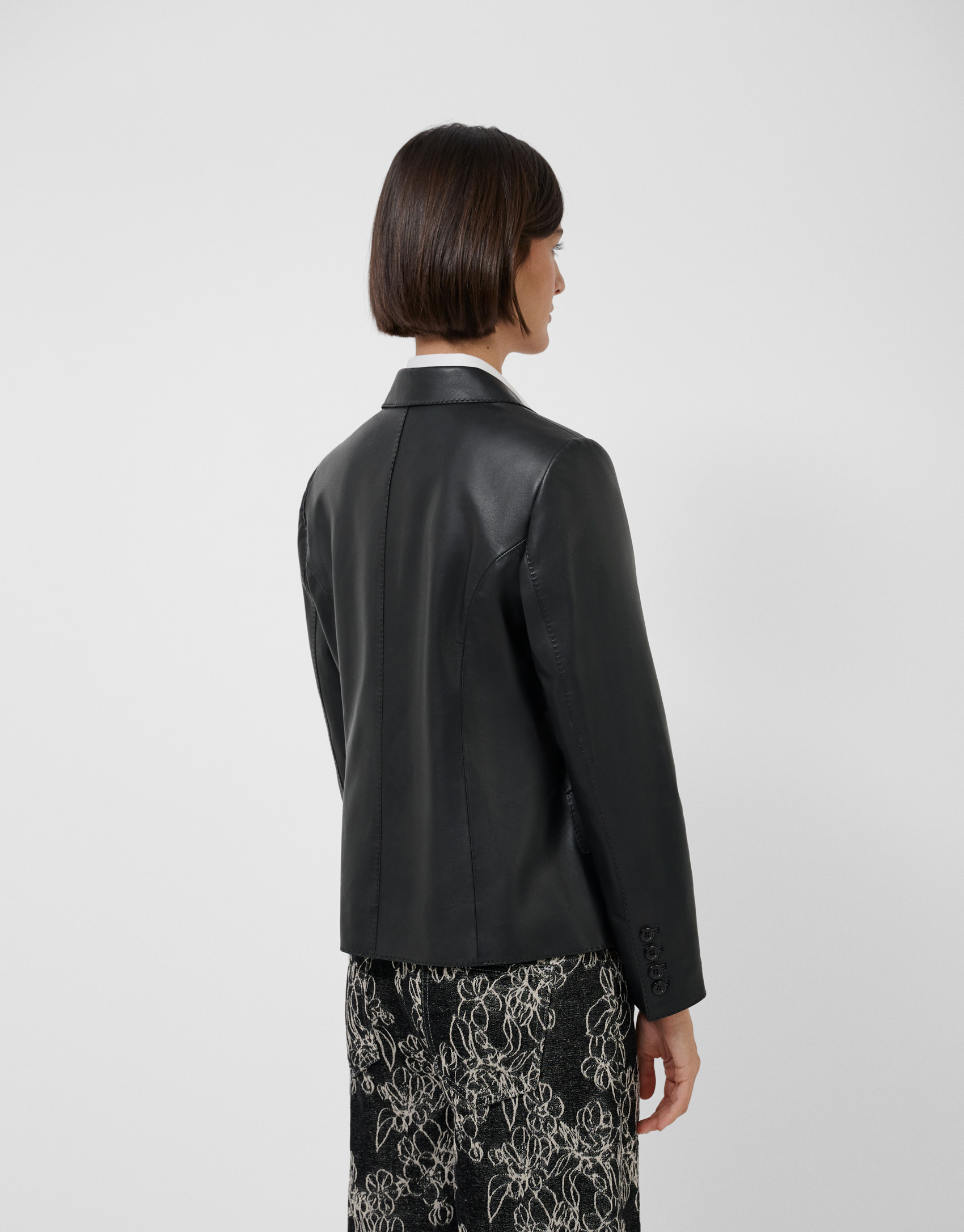 Black nappa one button blazer - Mujer - AW2026 | Roberto Verino