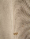 Short fitted beige knit cardigan - Mujer | Roberto Verino