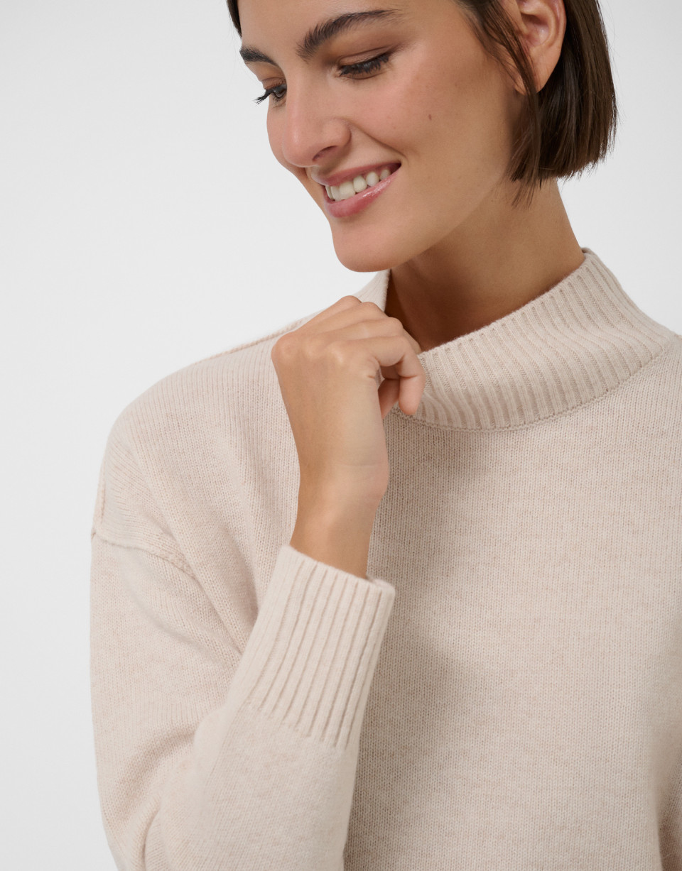 Jersey punto cuello subido oversize crudo | Roberto Verino