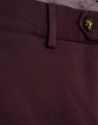 Cherry tinted chinos - Hombre - AW2026 | Roberto Verino