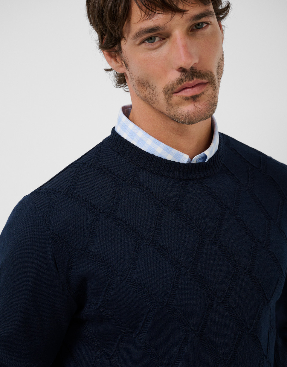 Navy embossed rhombus sweater - Hombre - AW2026 | Roberto Verino