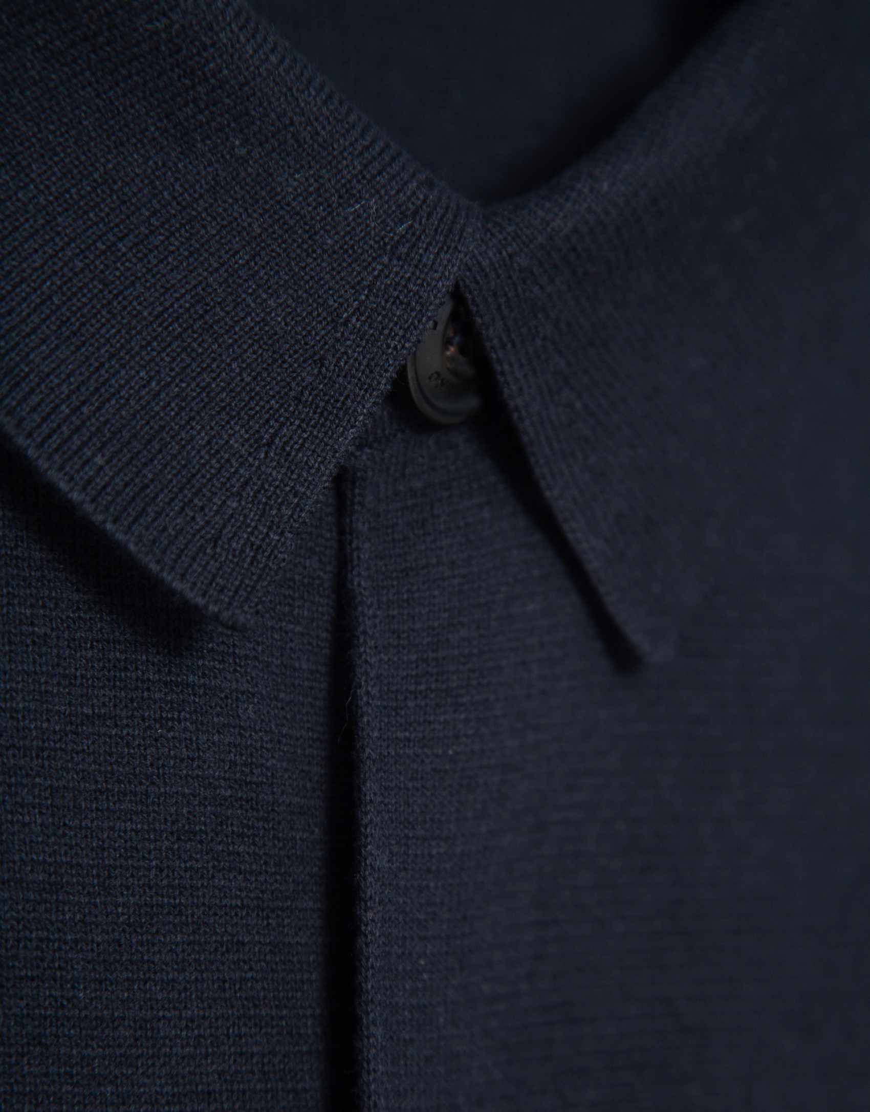 Navy buttoned knit overshirt - Hombre - AW2026 | Roberto Verino