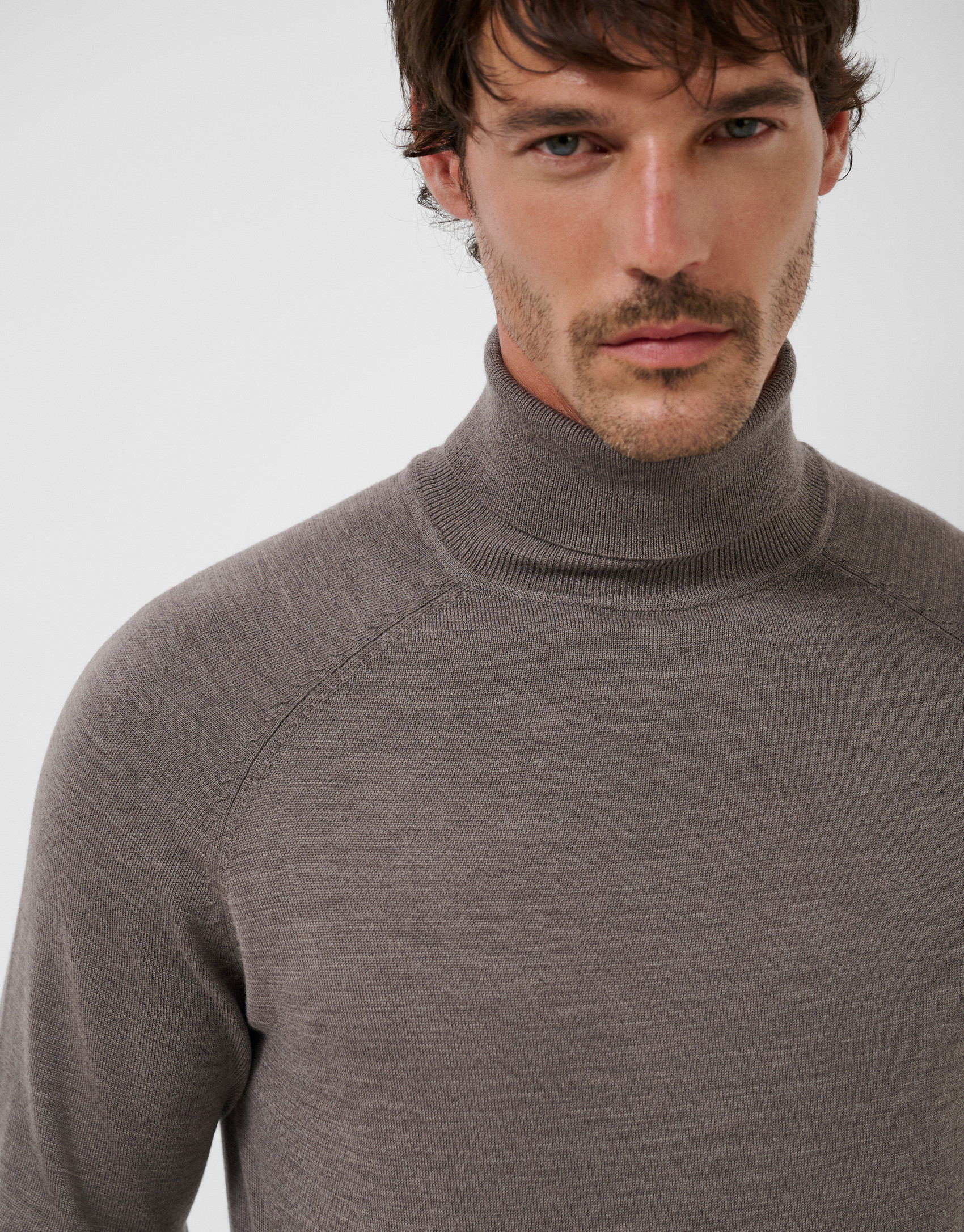 Jersey cuello cisne lana visón - Hombre | Roberto Verino