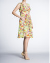 Vestido escote V talle alto estampado floral.