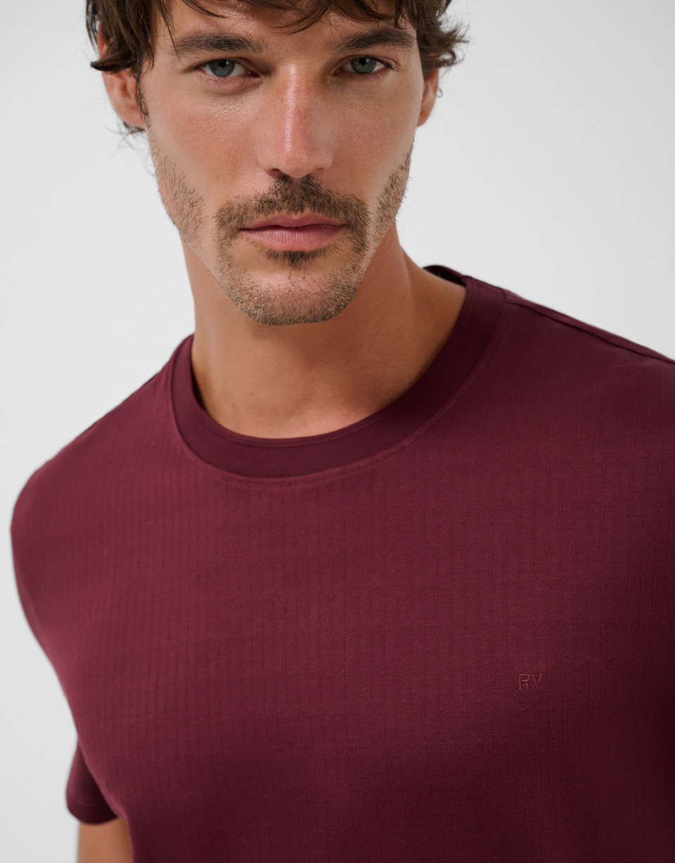 Camiseta jacquard cereza - Hombre - OI2026 | Roberto Verino