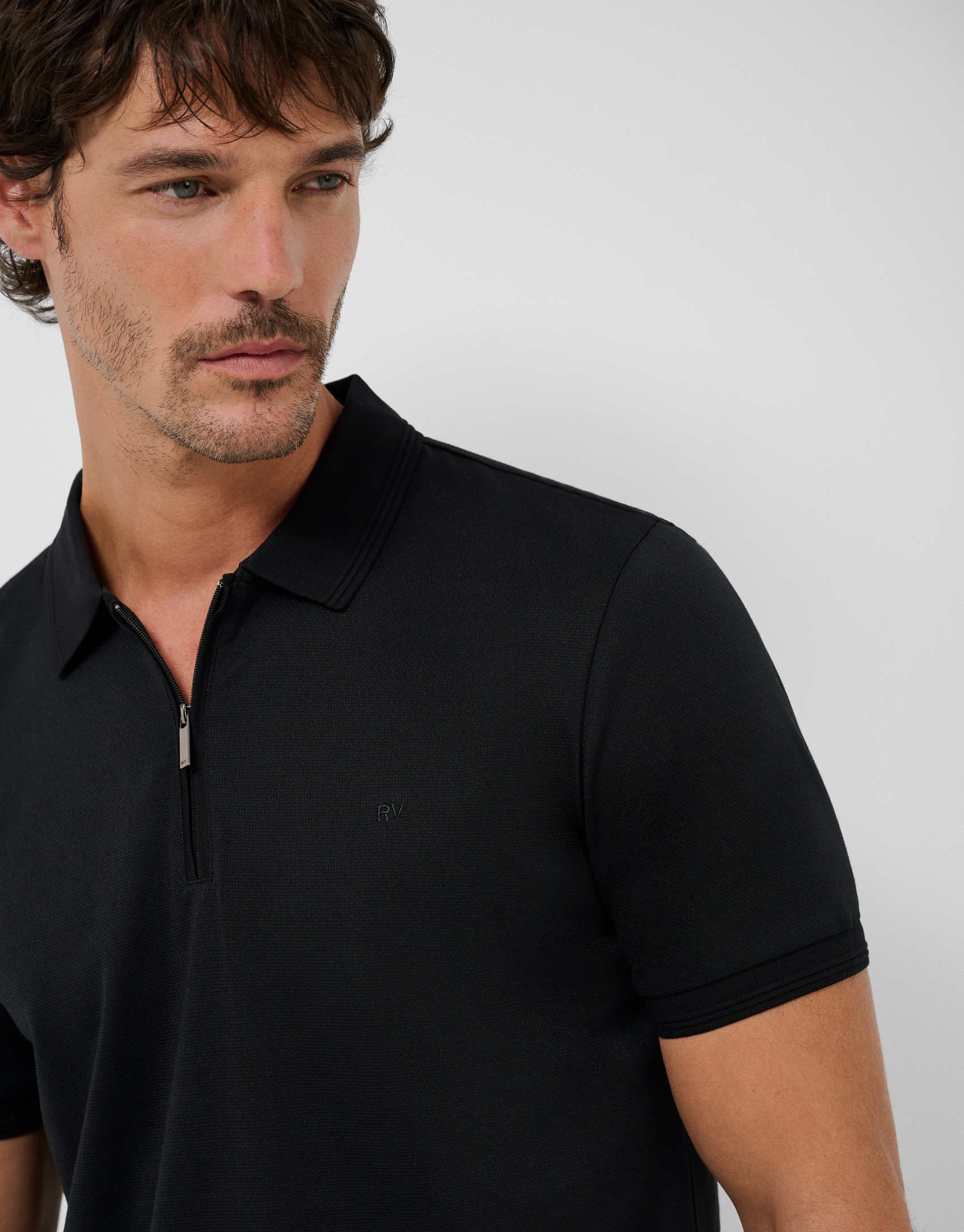 Short sleeve polo shirt in black textured ... | Roberto Verino