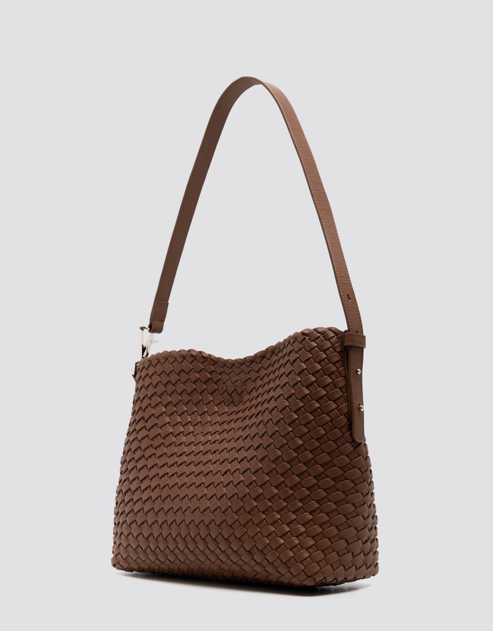 Bolso de hombro Elisa Midi piel trenzada cámel | Roberto Verino