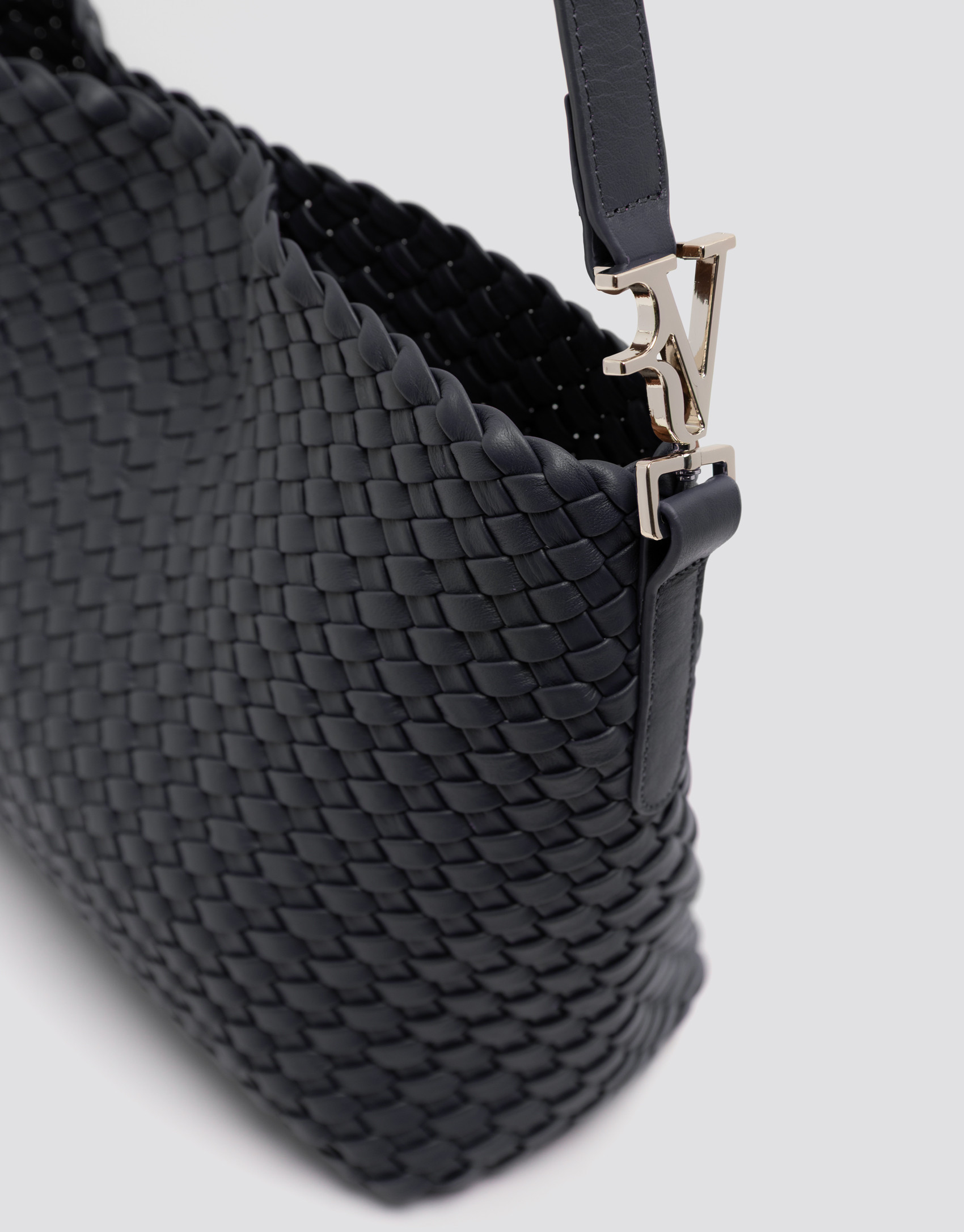 Bolso de hombro Elisa Midi piel trenzada azul... | Roberto Verino