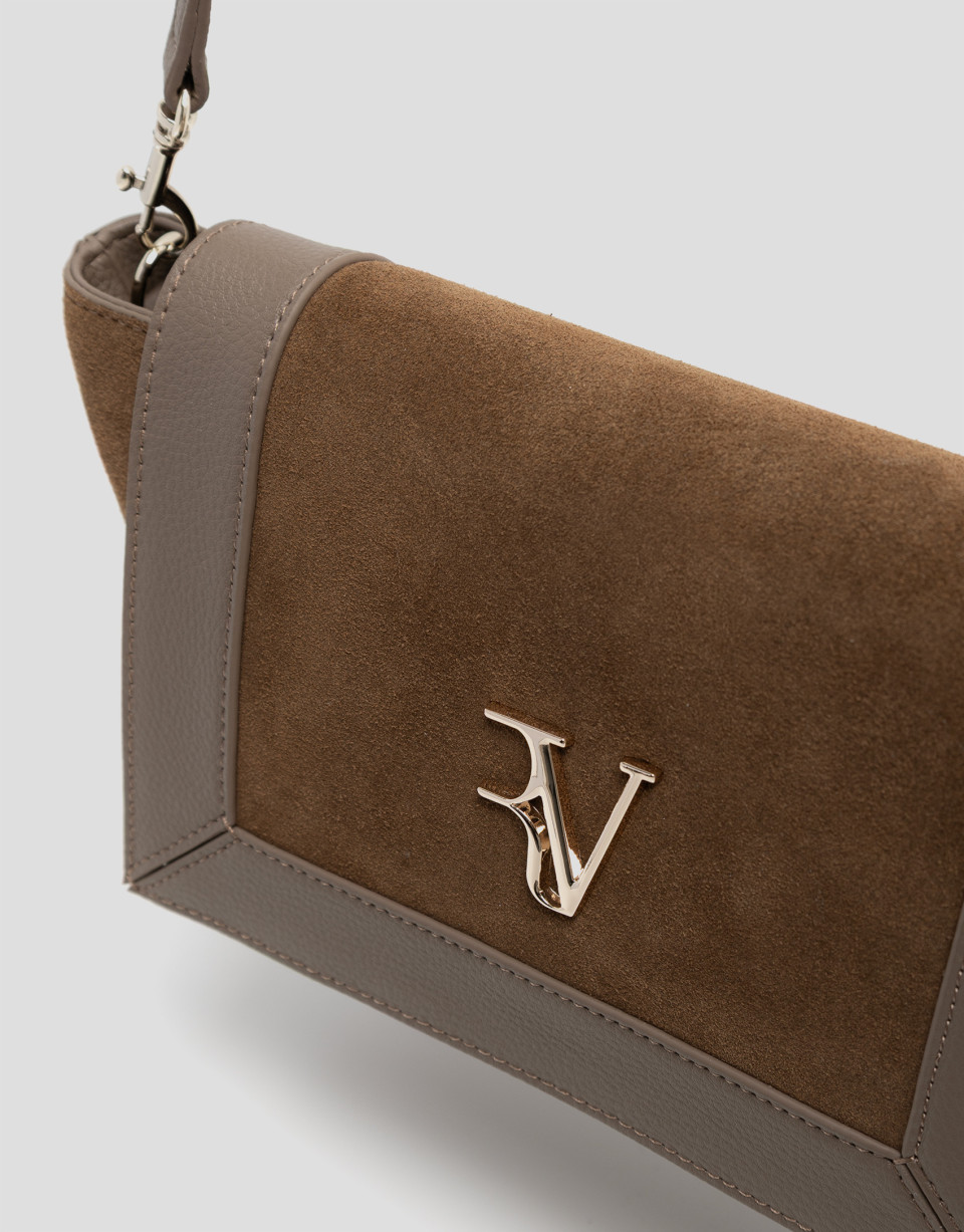 María Messenger leather and camel suede ... | Roberto Verino