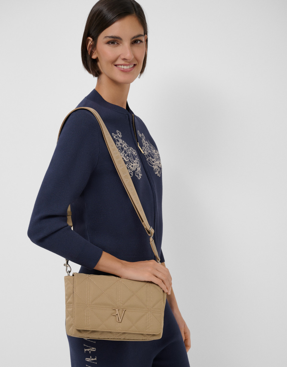 Bolso bandolera Uxía nailon beige - Mujer | Roberto Verino