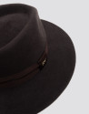 Fedora hat in brown felt - Mujer - AW2026 | Roberto Verino