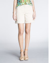 Pantalón corto  beige