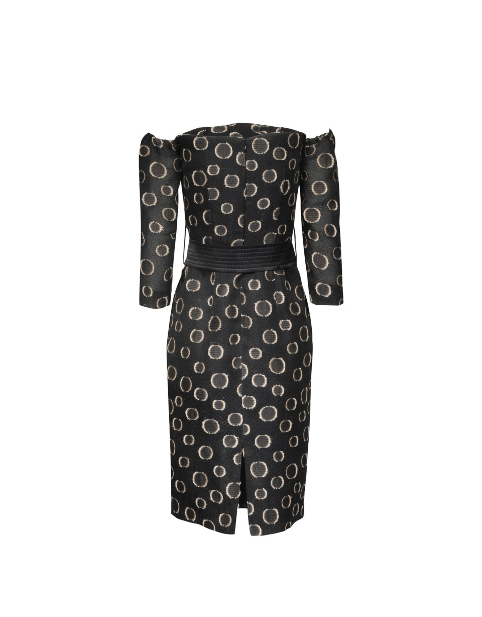 Vestido negro estampado escote bañera