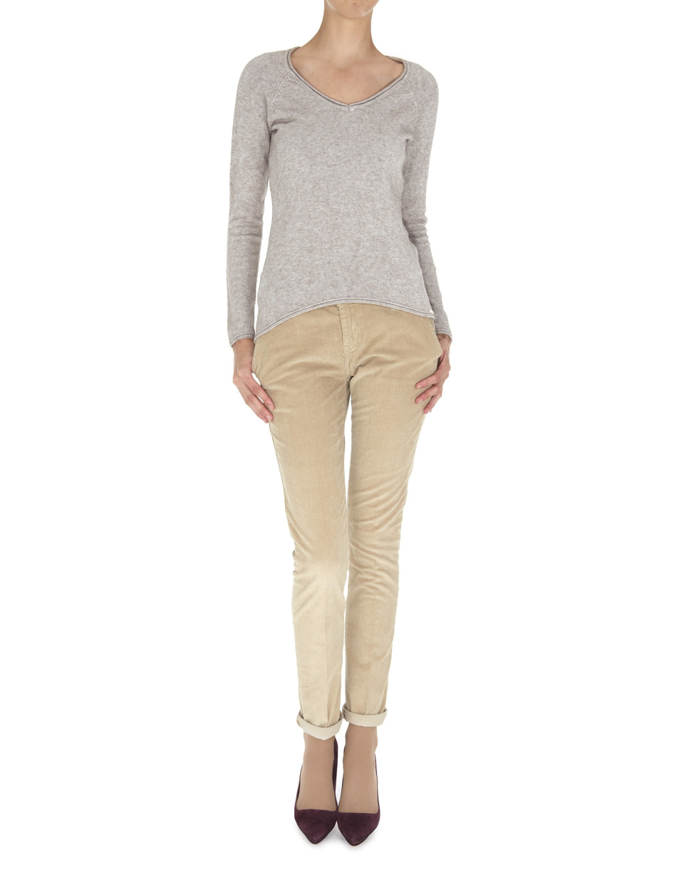 Beige fine knit V neck sweater