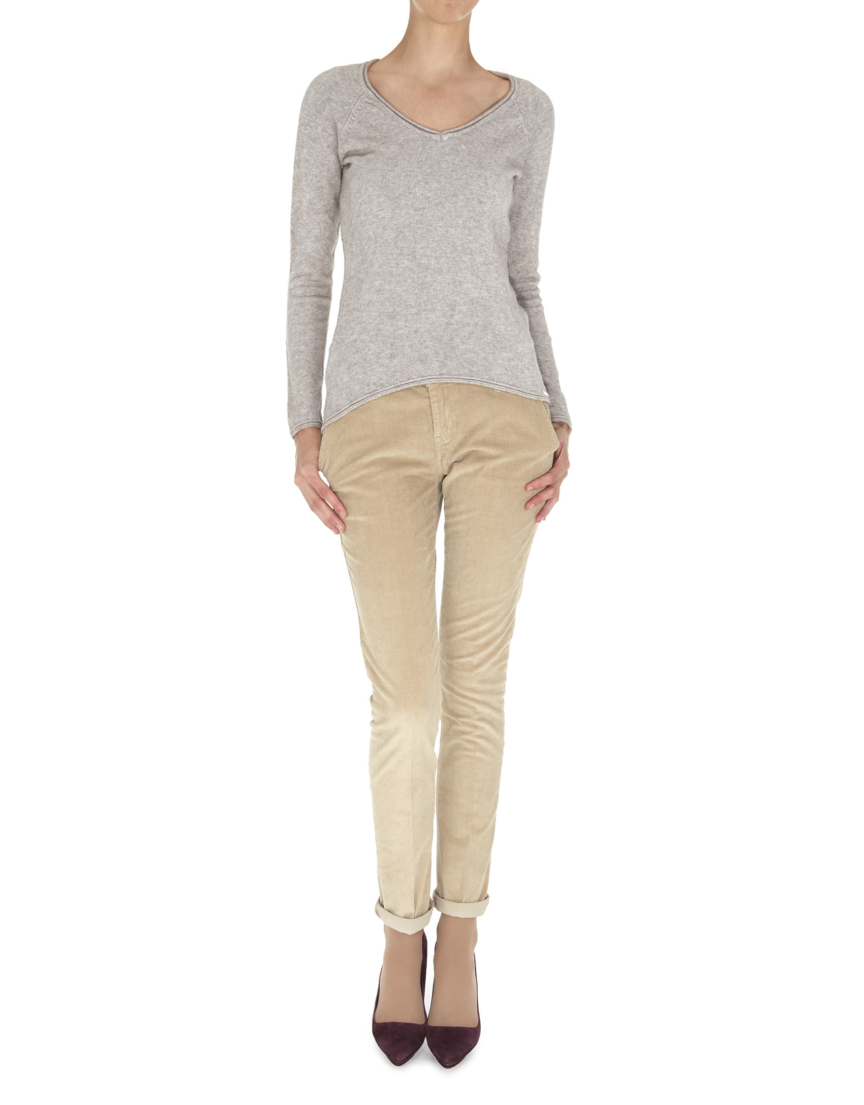 Beige fine knit V neck sweater