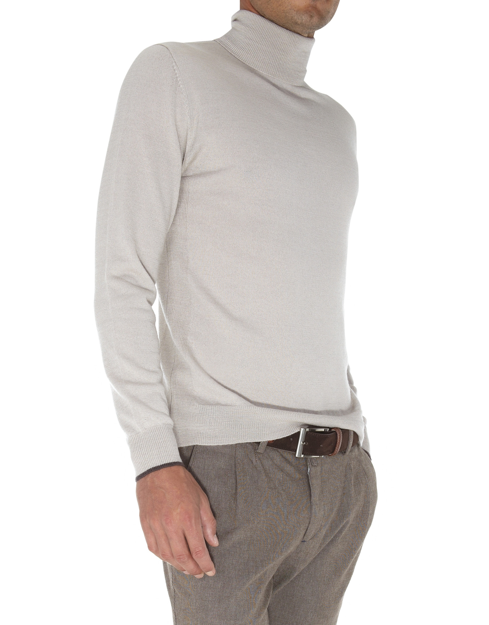 Turtleneck sweater 