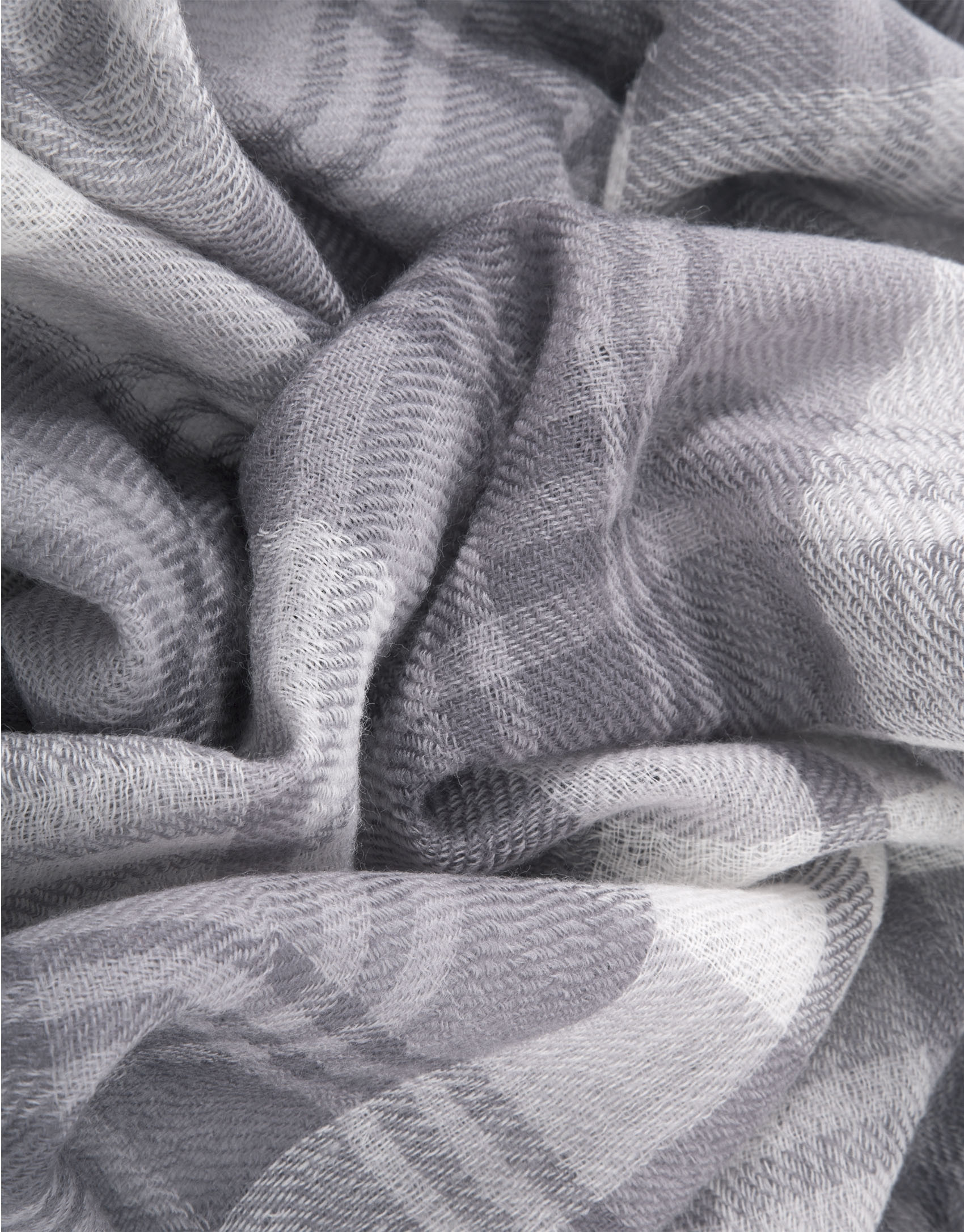 Foulard cuadros gris negros