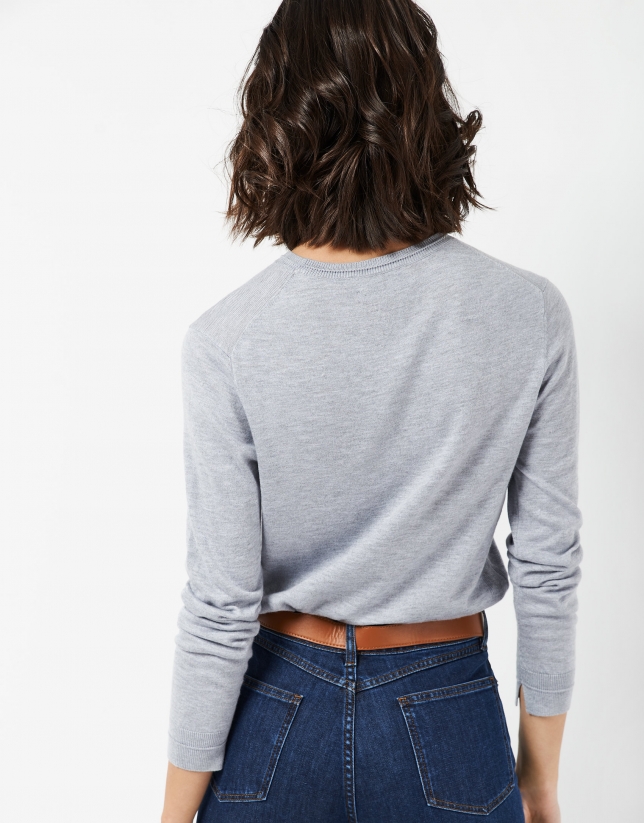 Grey assymetric sweater with fine knit