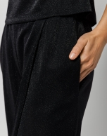 Pantal&oacute;n palazzo punto brillo negro