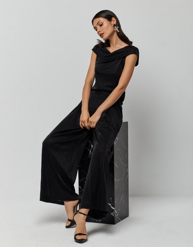 Pantal&oacute;n palazzo punto brillo negro