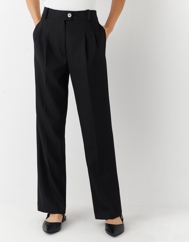 Black straight crepe pants with darts