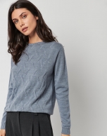 Gray wool sweater with herringbone design in the front