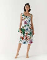 White sleeveless crepe dress with floral print