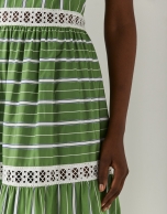 Vestido con volante algod&oacute;n rayas verde/blanco