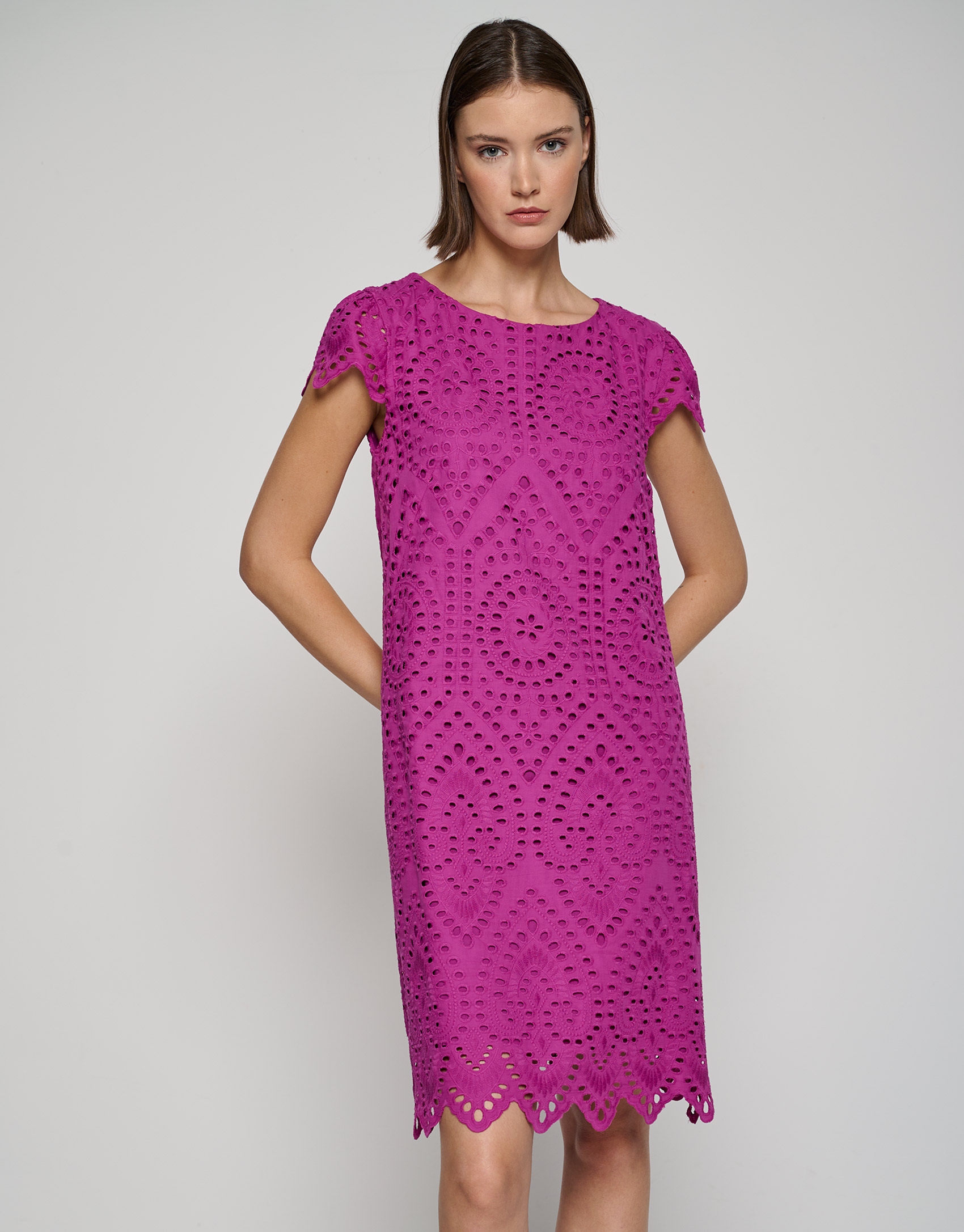 Vestido bordado suizo buganvilla