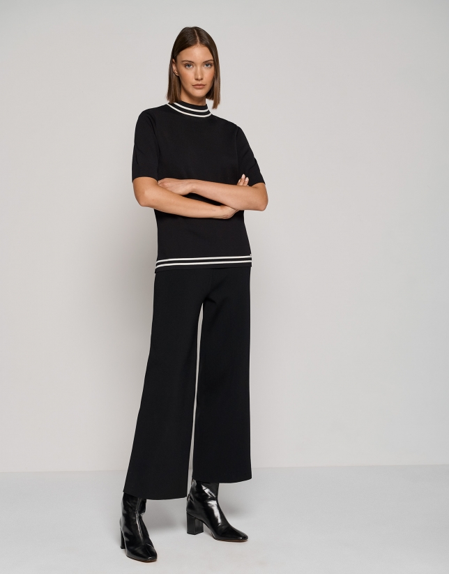 Black short sleeved knit sweater 