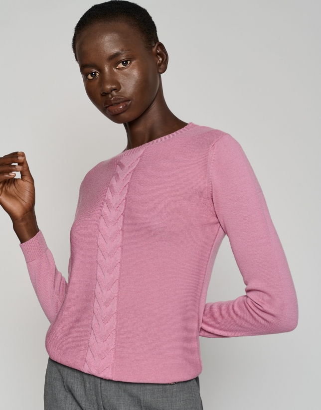 Pink sweater with braiding and boat neck