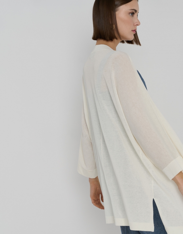 Long beige knit jacket