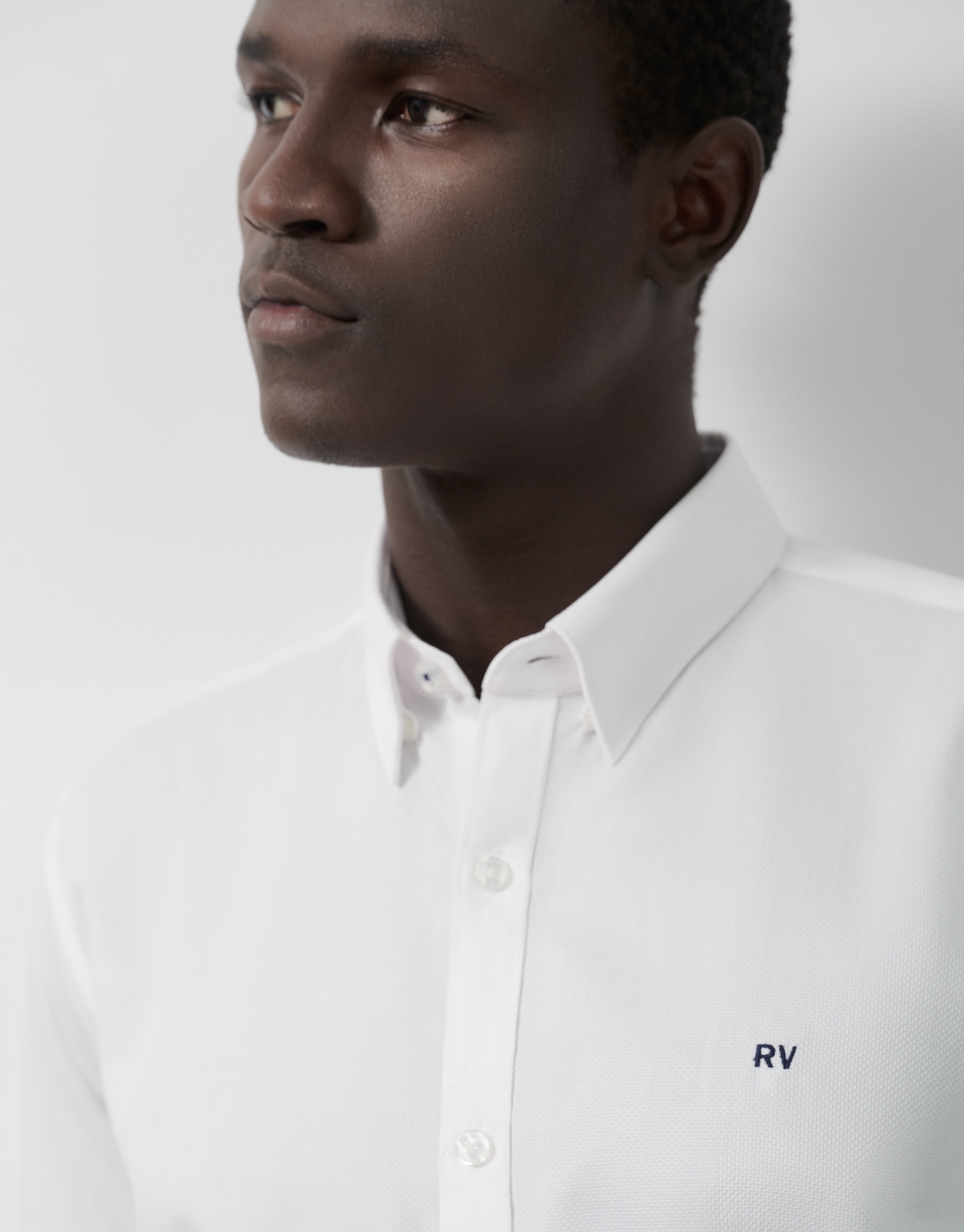 White slim fit sports shirt with structure