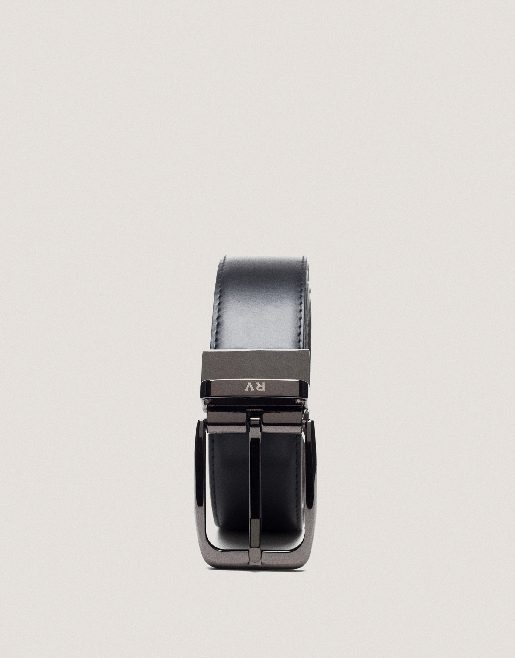 Reversible black/brown leather belt