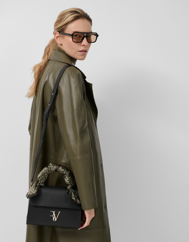 Black leather mini Mía handbag
