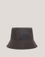 Reversible camel and brown bucket hat