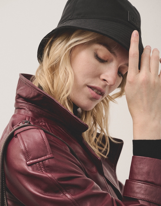 Reversible grey and navy bucket hat