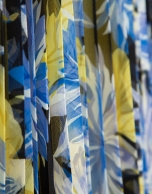Pleated georgette crepe midi skirt with blue floral print