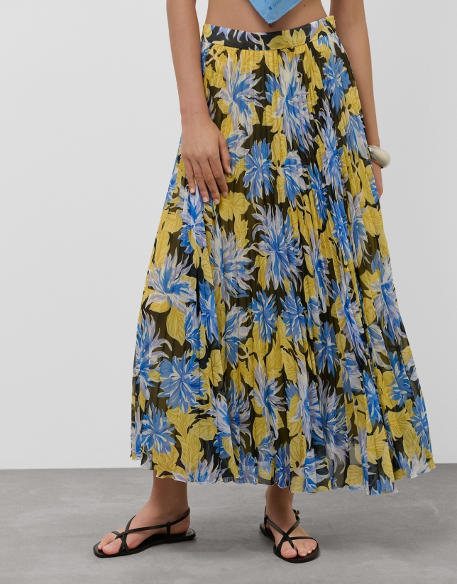 Pleated georgette crepe midi skirt with blue floral print