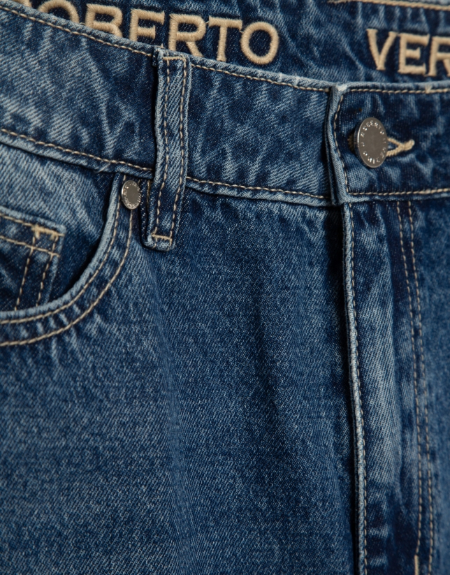 Wide leg blue jeans